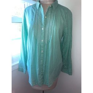 Women’s button down